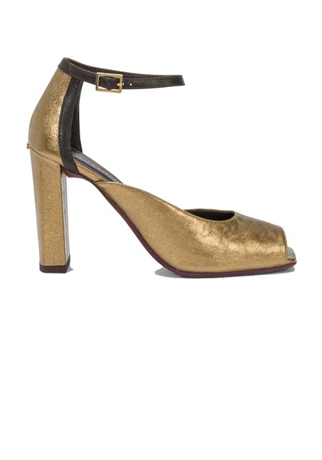 Faux leather laminated-gold ajisai shoes MOMONI |  | MOSS0080280