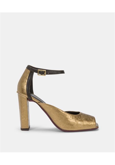 Faux leather laminated-gold ajisai shoes MOMONI |  | MOSS0080280