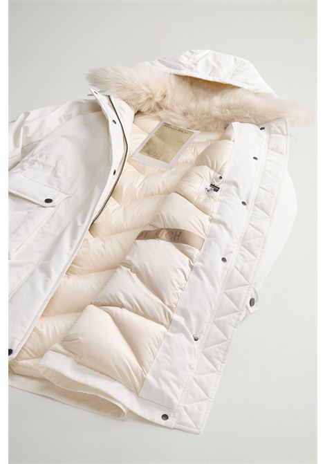 Arctic Parka in Mountain Cloth con cappuccio e pelliccia removibili WOOLRICH | Parka | CFWWOU1091FRUT37808270